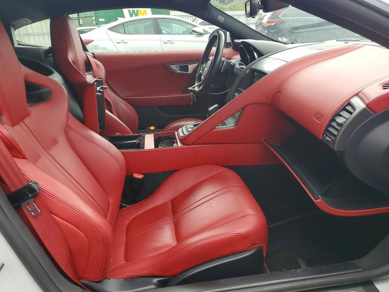 Photo 10 from auction – 2016 JAGUAR F-TYPE with VIN SAJWJ6DL0GMK24369