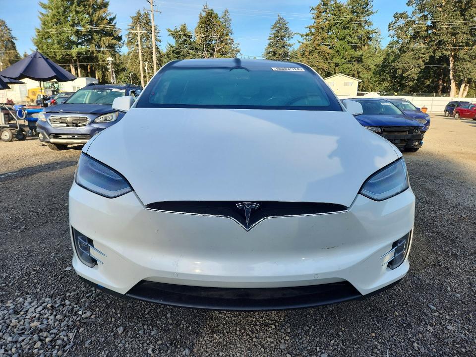 Photo 5 from auction – 2020 TESLA MODEL X with VIN 5YJXCAE27LF238441