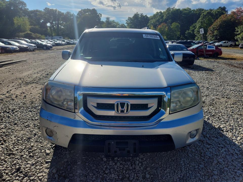 Foto 5 de la subasta – 2011 HONDA PILOT con VIN 5FNYF4H41BB002778