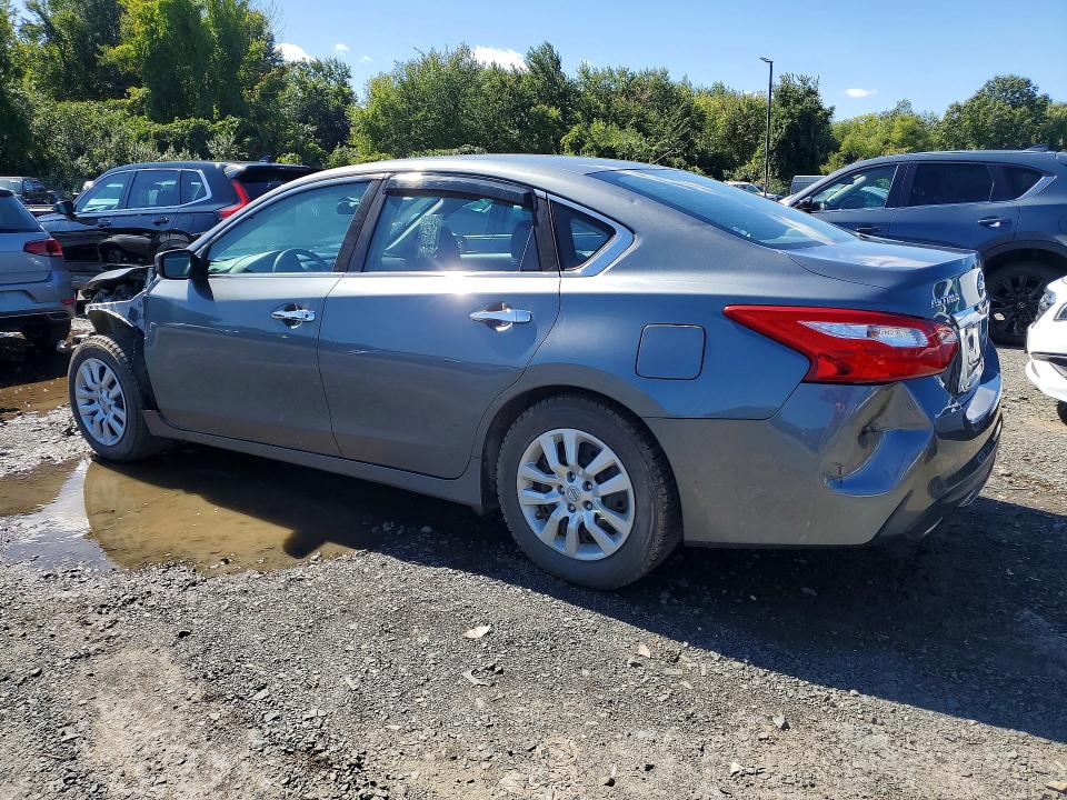 Photo 2 from auction – 2017 NISSAN ALTIMA with VIN 1N4AL3AP9HC208774