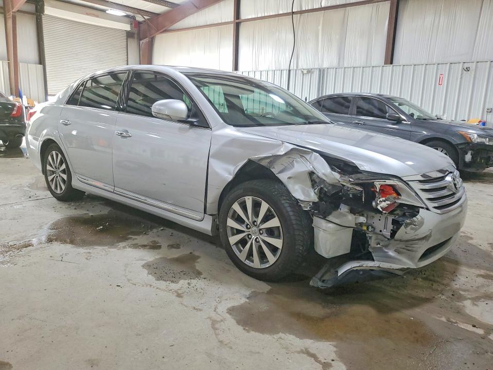 Снимка 4 от търг – 2012 TOYOTA AVALON с VIN 4T1BK3DB3CU467289