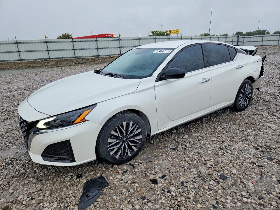 NISSAN ALTIMA 2024 with VIN 1N4BL4DV9RN301496 - Photo from auction