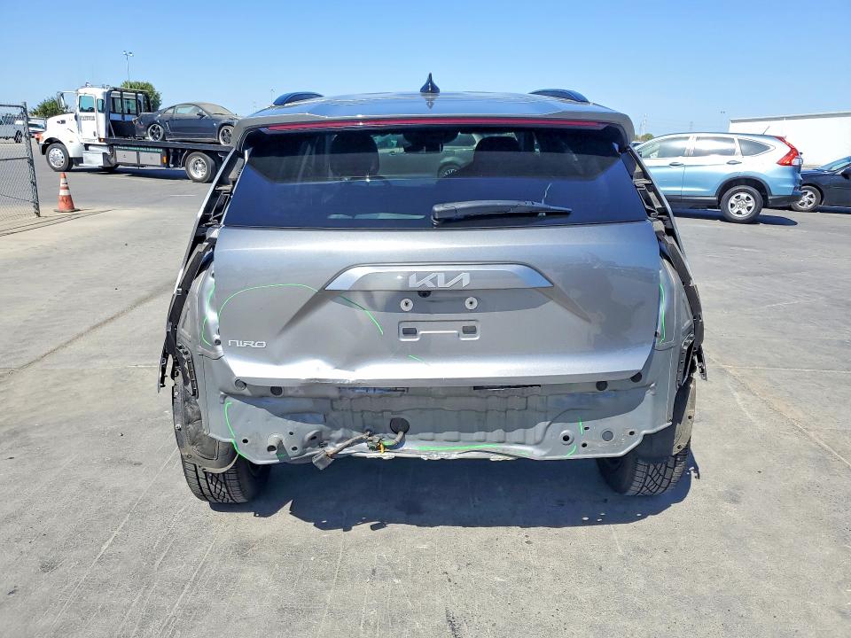 Photo 6 from auction – 2024 KIA NIRO with VIN KNDCR3L18R5113445