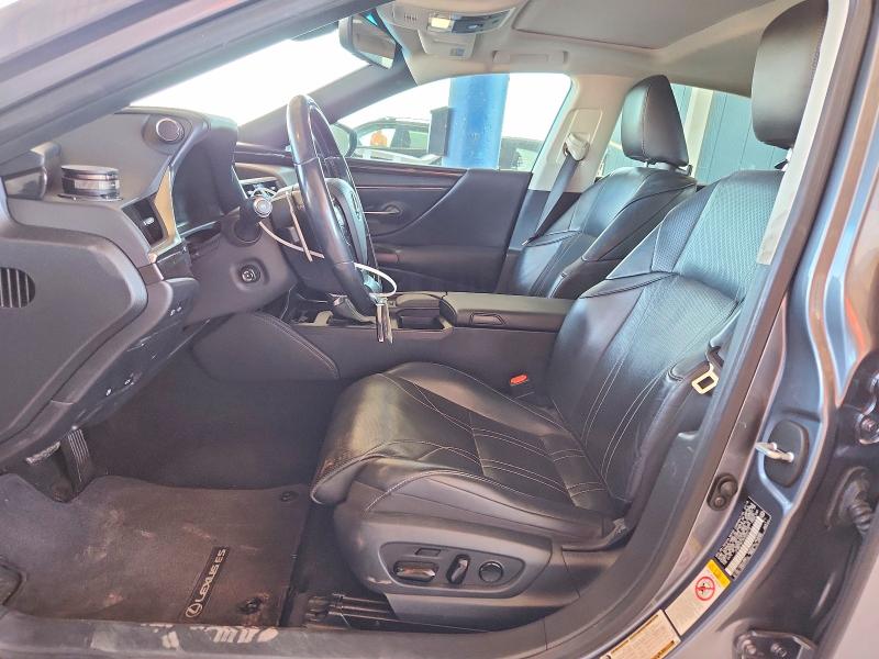 صورة رقم 7 من المزاد - 2019 LEXUS ES مع VIN JTHB21B13K2003110