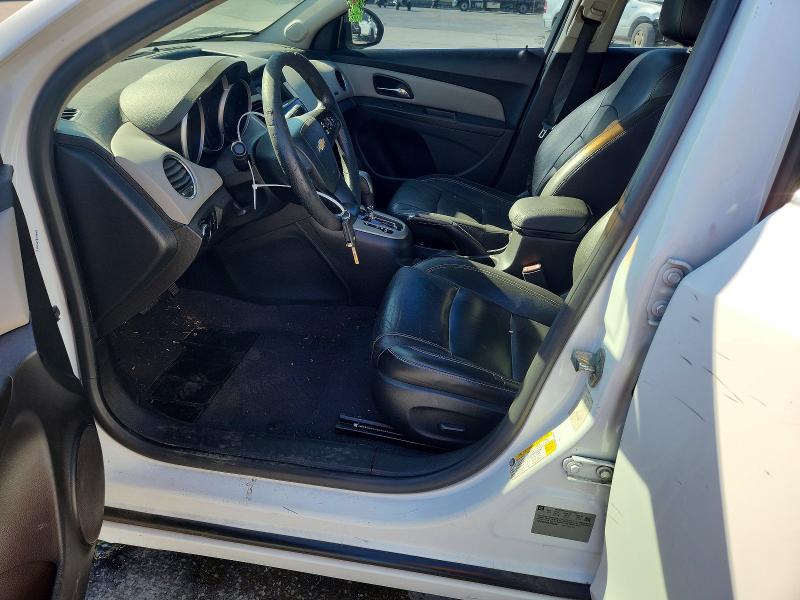 Photo 7 from auction – 2012 CHEVROLET CRUZE with VIN 1G1PC5SH0C7238490