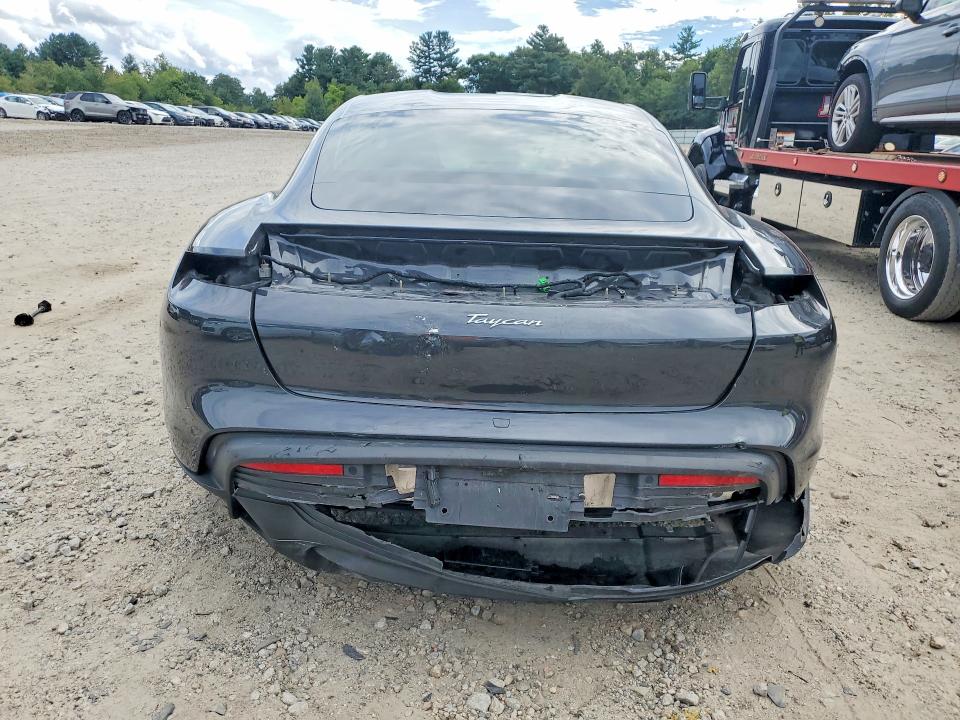 Photo 6 from auction – 2022 PORSCHE TAYCAN with VIN WP0AA2Y16NSA10749