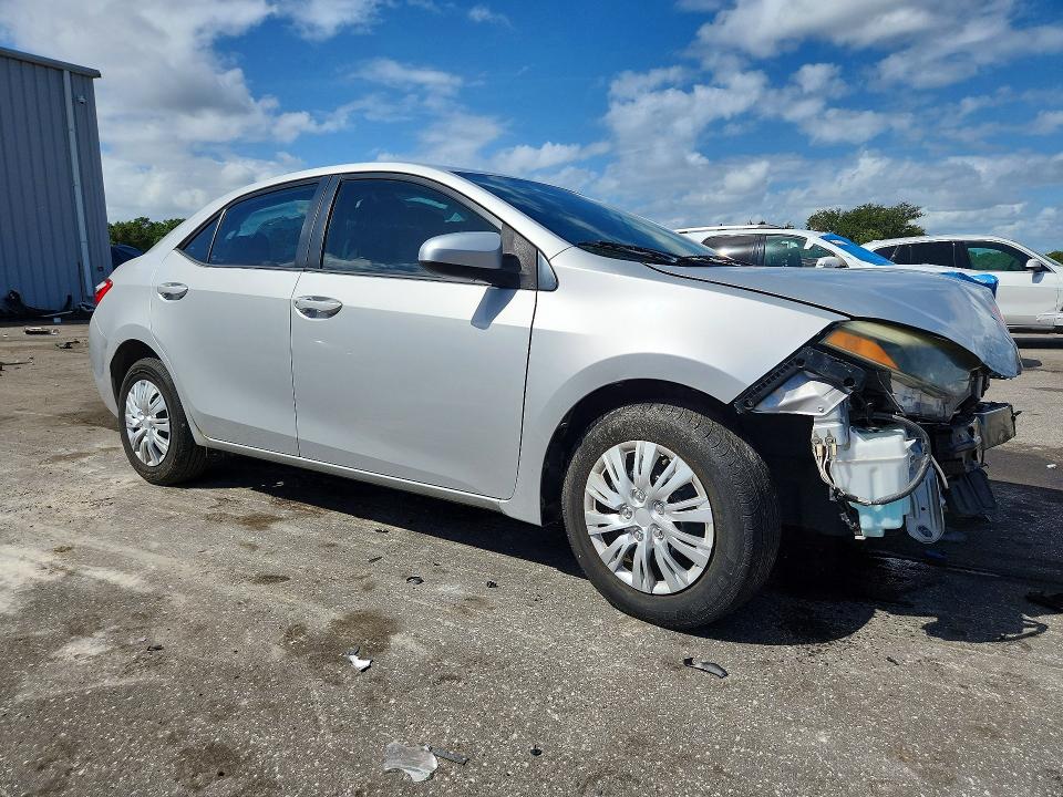 Photo 4 from auction – 2016 TOYOTA COROLLA with VIN 2T1BURHE4GC630010