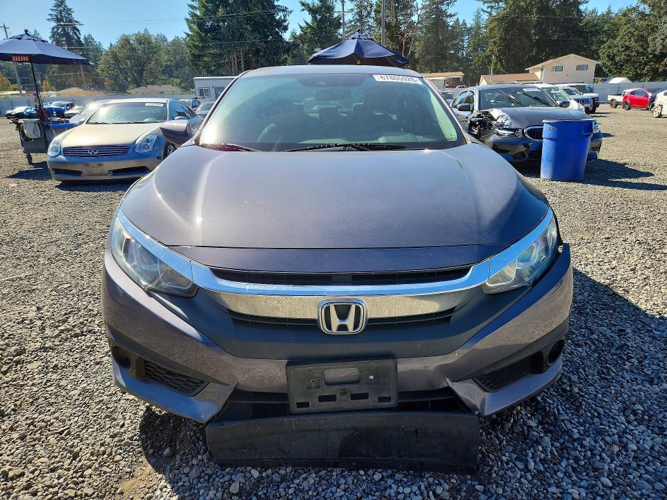 Photo 5 from auction – 2018 HONDA CIVIC with VIN 2HGFC2F60JH586870