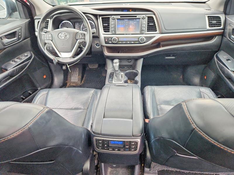 Photo 8 from auction – 2016 TOYOTA HIGHLANDER with VIN 5TDDKRFH5GS250824