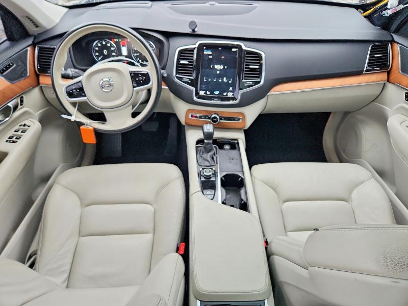 Photo 8 from auction – 2022 VOLVO XC90 with VIN YV4A221K5N1855317