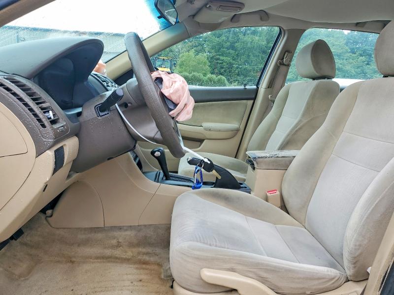 Photo 7 from auction – 2004 HONDA ACCORD with VIN 1HGCM56374A010221