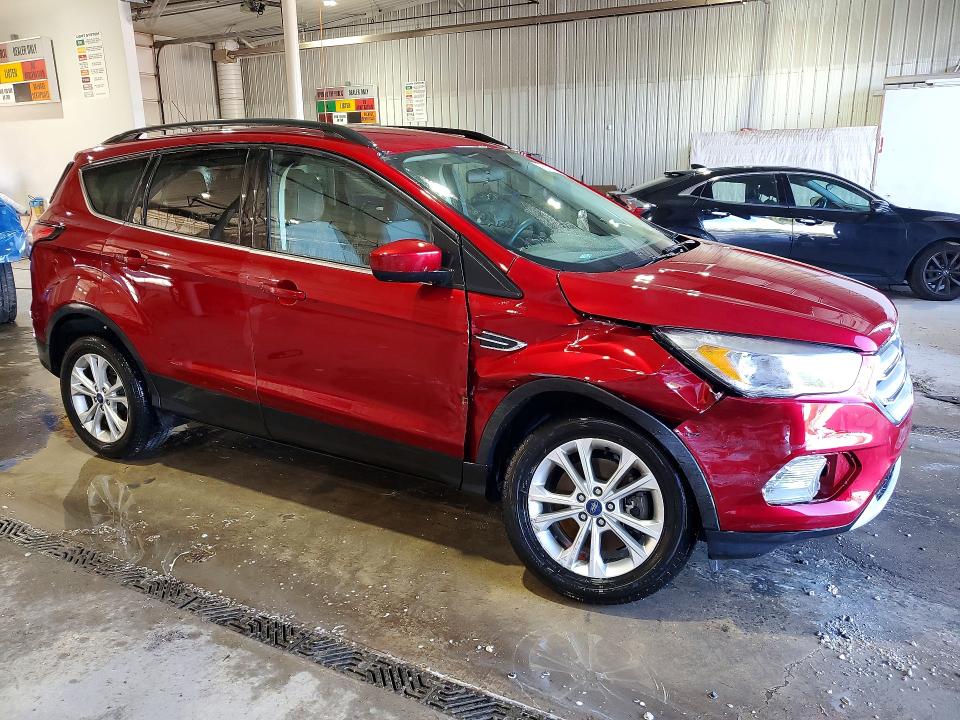 Photo 4 from auction – 2018 FORD ESCAPE with VIN 1FMCU9GDXJUB53246