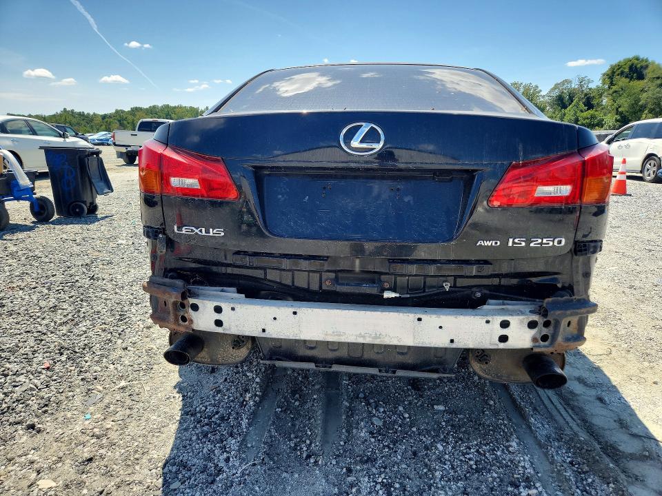 Photo 6 from auction – 2006 LEXUS IS with VIN JTHCK262162005134
