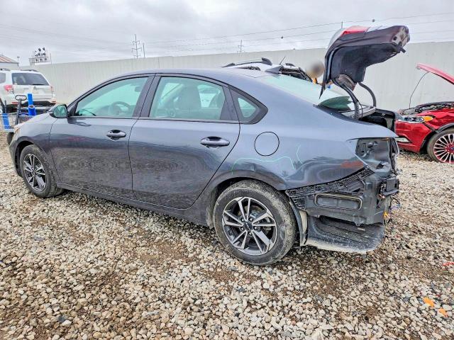 Zdjęcie 2 z aukcji – 2023 KIA FORTE z VIN 3KPF24AD8PE518095