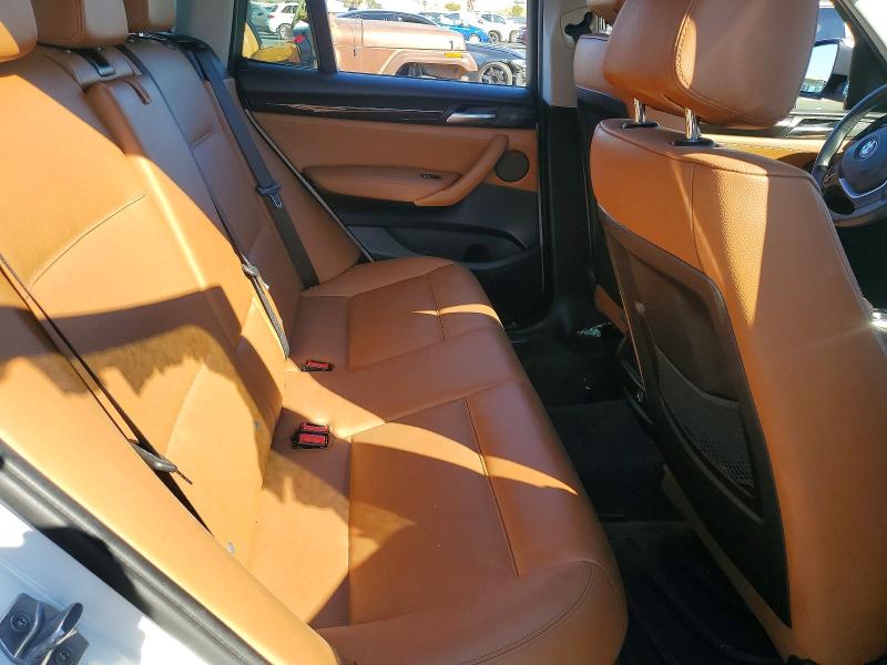 Фото 10 с аукциона – 2016 BMW X3 с VIN 5UXWX9C50G0D84729