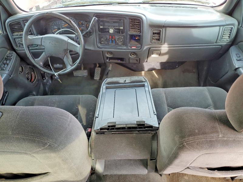 Photo 8 from auction – 2005 CHEVROLET SILVERADO with VIN 2GCEK13T251246622