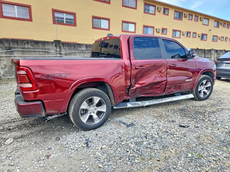 Снимка 3 от търг – 2022 RAM 1500 с VIN 1C6RREJT4NN173072