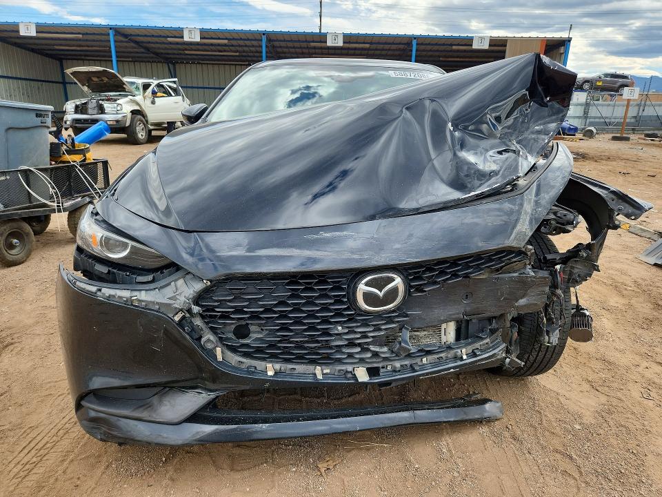 صورة رقم 5 من المزاد - 2021 MAZDA 3 مع VIN JM1BPABL4M1337157