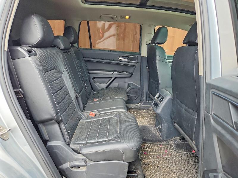 Снимка 11 от търг – 2018 VOLKSWAGEN ATLAS с VIN 1V2MR2CA7JC584841