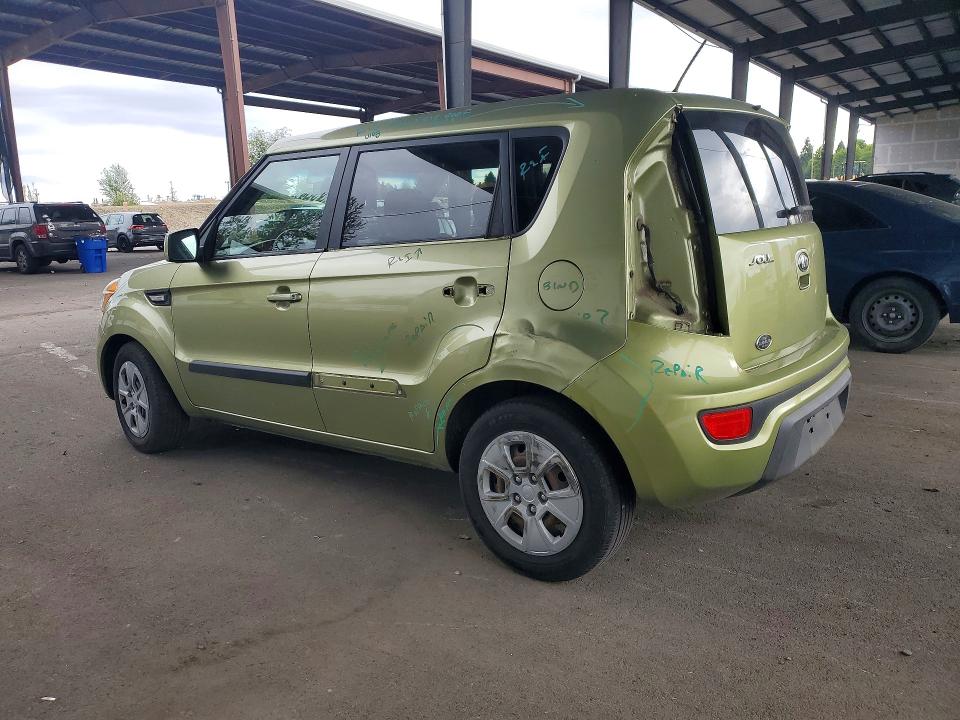 Foto 2 de la subasta – 2013 KIA SOUL con VIN KNDJT2A55D7485136