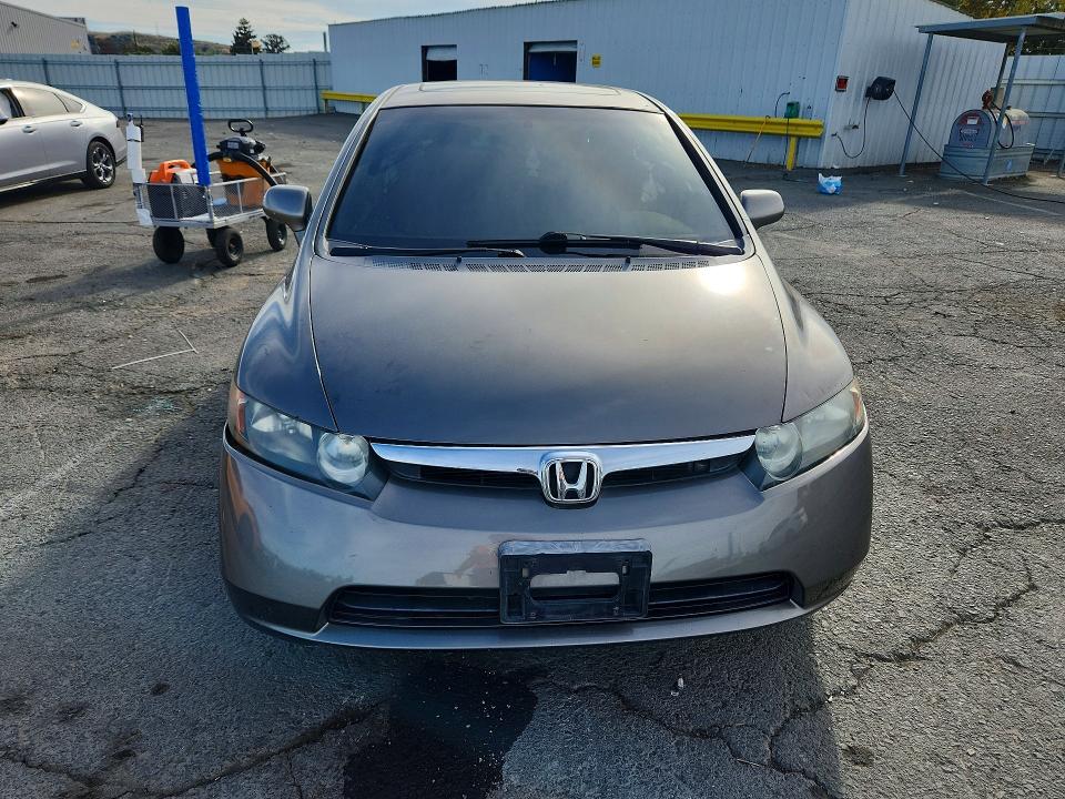 Photo 5 from auction – 2008 HONDA CIVIC with VIN 1HGFA168X8L072880