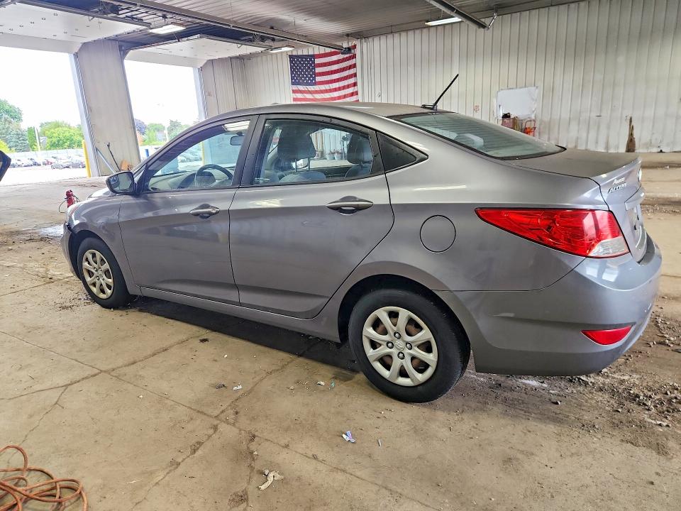 Photo 2 from auction – 2014 HYUNDAI ACCENT with VIN KMHCT4AE0EU638783