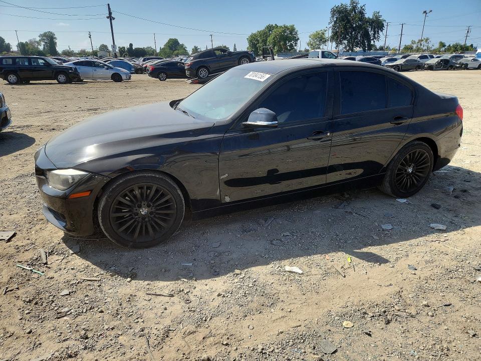 BMW 320 2014 con VIN WBA3B1C57EK131701 - Foto de la subasta