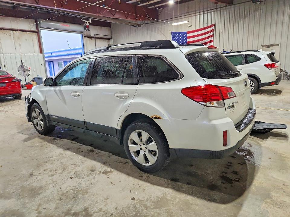 Photo 2 from auction – 2012 SUBARU OUTBACK with VIN 4S4BRBCC8C3296111