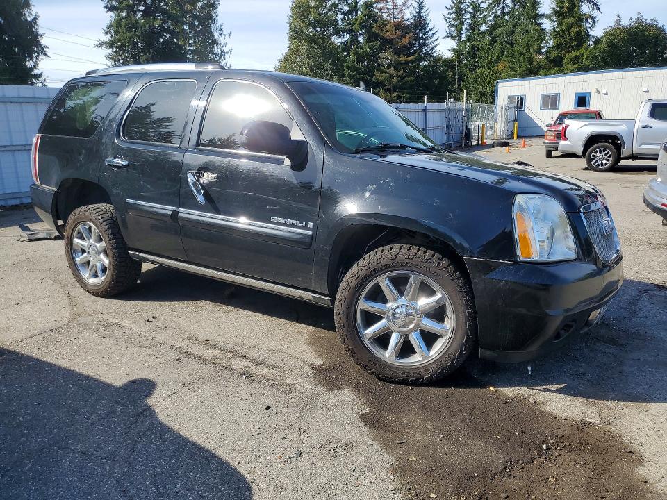 Photo 4 from auction – 2007 GMC YUKON with VIN 1GKFK63827J277749
