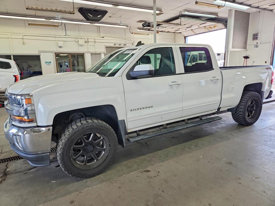 Снимка 1 от търг – 2016 CHEVROLET SILVERADO с VIN 1GCUKREC6GF138846