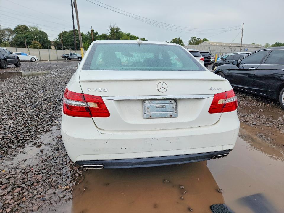 Photo 6 from auction – 2013 MERCEDES-BENZ E with VIN WDDHF8JB8DA739395