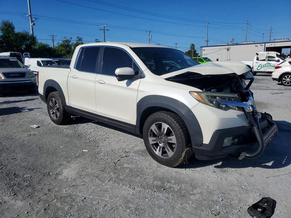صورة رقم 4 من المزاد - 2017 HONDA RIDGELINE مع VIN 5FPYK2F62HB009002