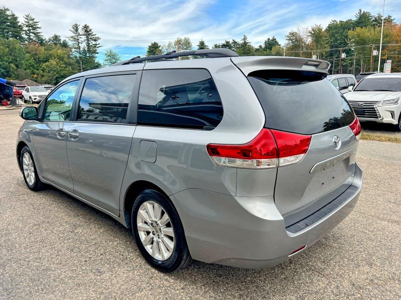 Photo 3 from auction – 2013 TOYOTA SIENNA with VIN 5TDDK3DC2DS049138