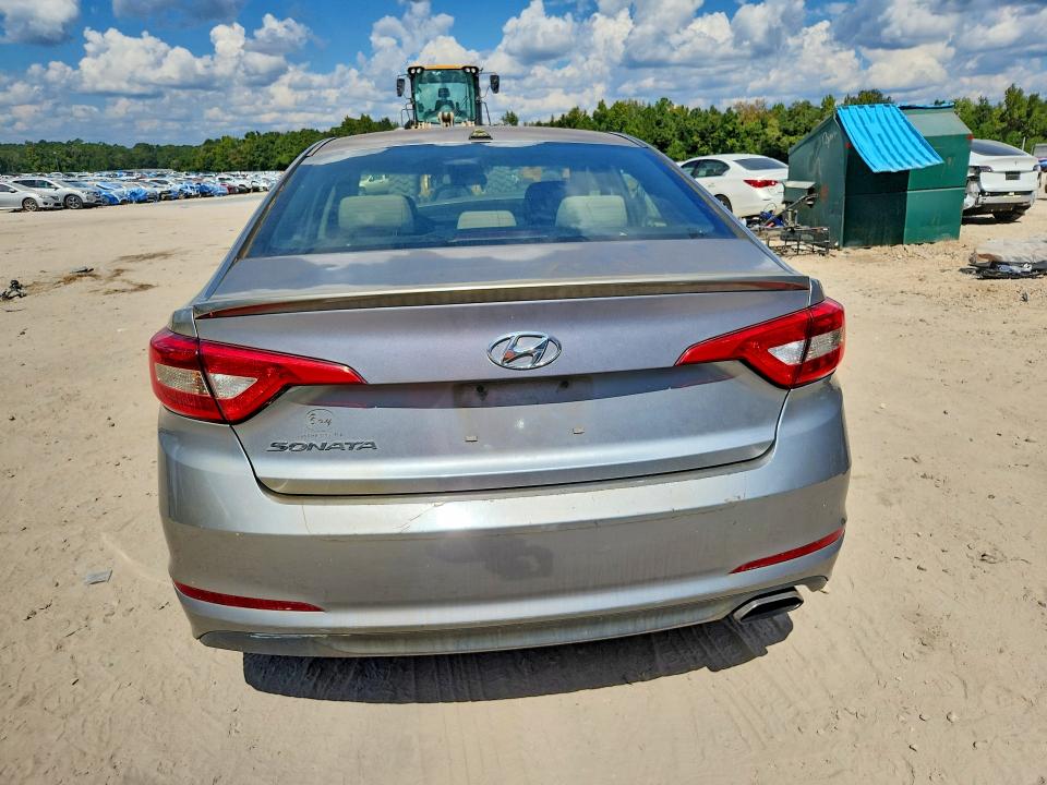 Снимка 6 от търг – 2015 HYUNDAI SONATA с VIN 5NPE24AF8FH141758