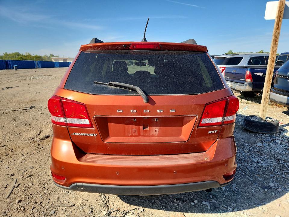 Фото 6 с аукциона – 2014 DODGE JOURNEY с VIN 3C4PDCBB4ET149363