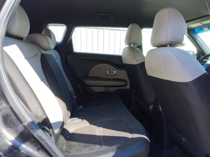 Foto 10 de la subasta – 2018 KIA SOUL con VIN KNDJN2A29J7599426