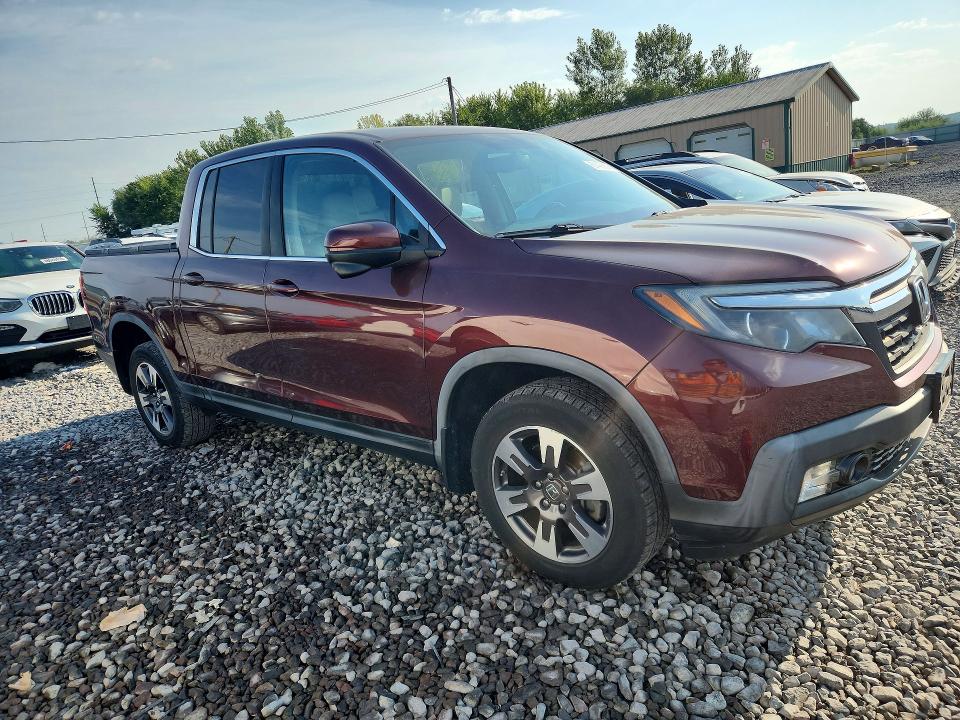 Zdjęcie 4 z aukcji – 2017 HONDA RIDGELINE z VIN 5FPYK3F68HB004327