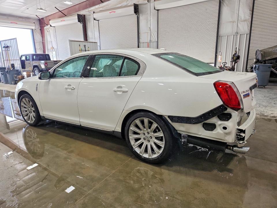 Zdjęcie 2 z aukcji – 2011 LINCOLN MKS z VIN 1LNHL9DR5BG600235