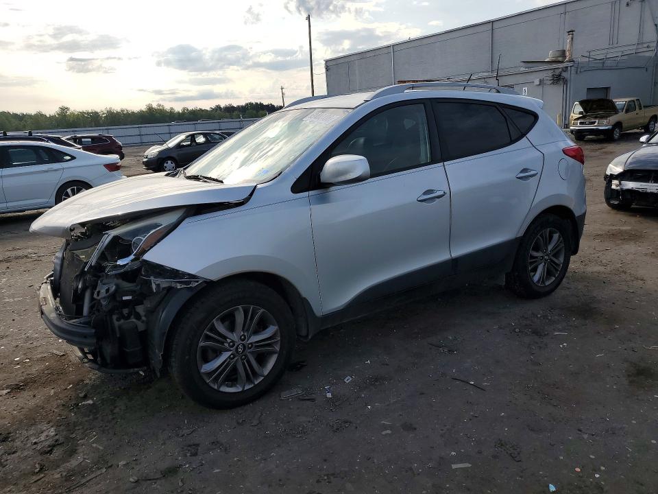 HYUNDAI TUCSON 2015 с VIN KM8JU3AG8FU013470 - Снимка от търг