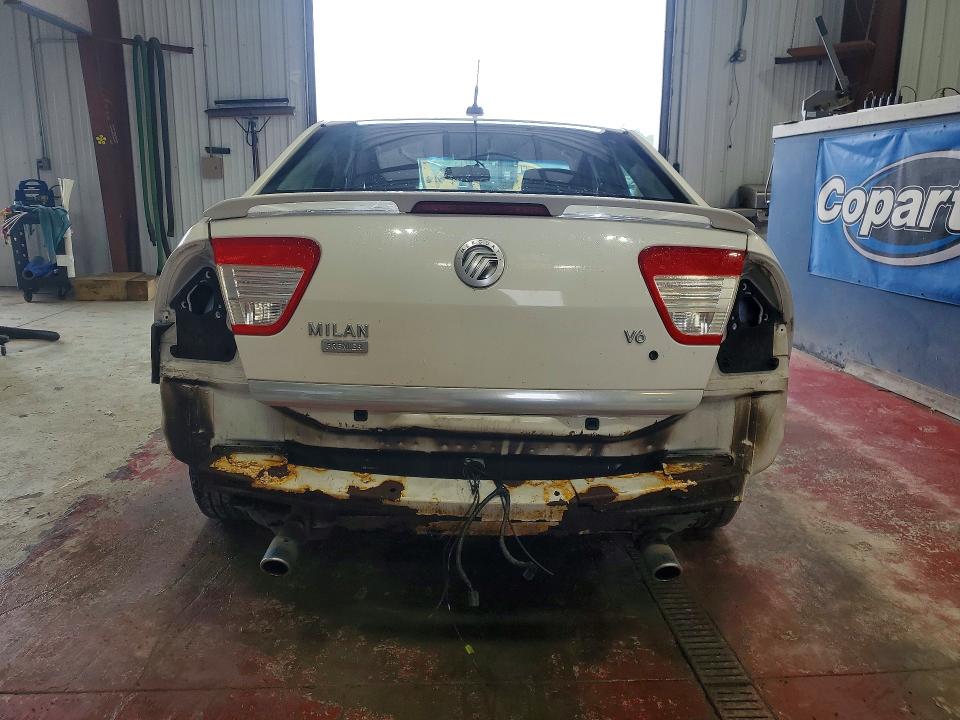 Photo 6 from auction – 2008 MERCURY MILAN with VIN 3MEHM08168R623573