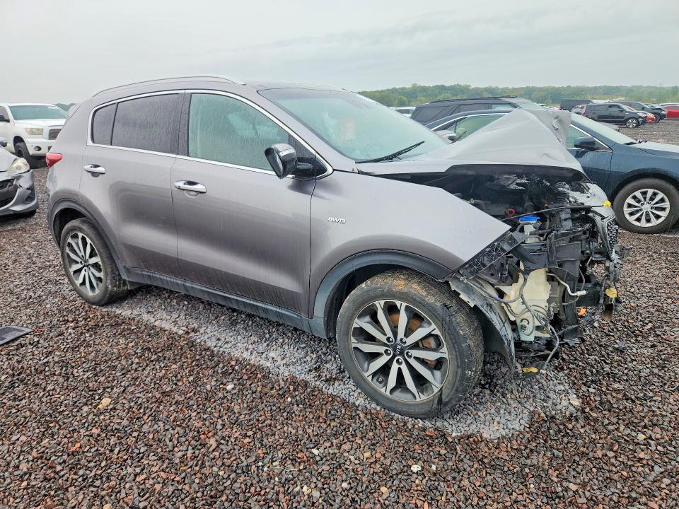 صورة رقم 4 من المزاد - 2017 KIA SPORTAGE مع VIN KNDPNCAC0H7155337