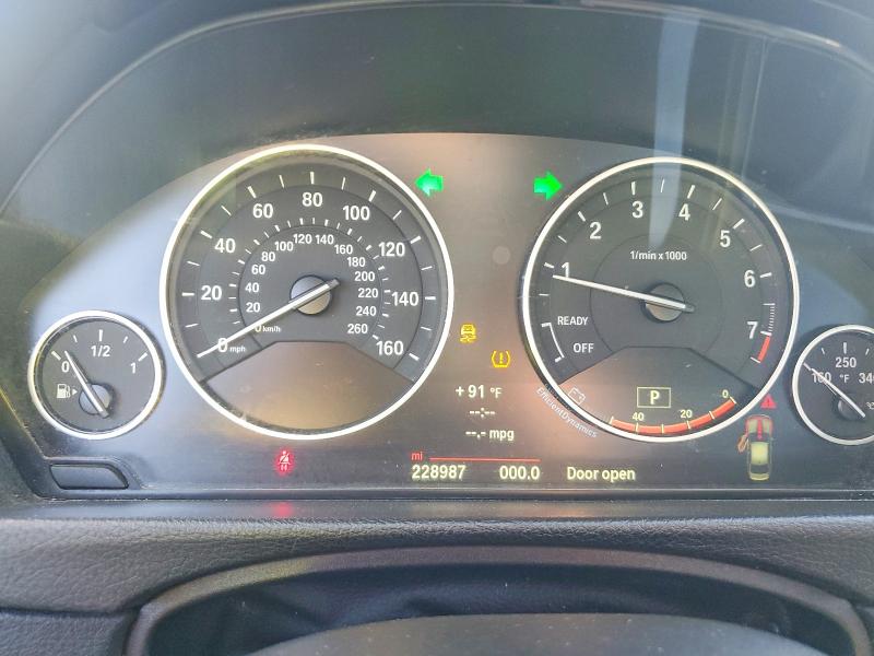 Снимка 9 от търг – 2014 BMW 328 с VIN WBA3A5C57EP602002