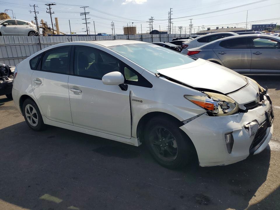 Photo 4 from auction – 2014 TOYOTA PRIUS with VIN JTDKN3DU1E1780410