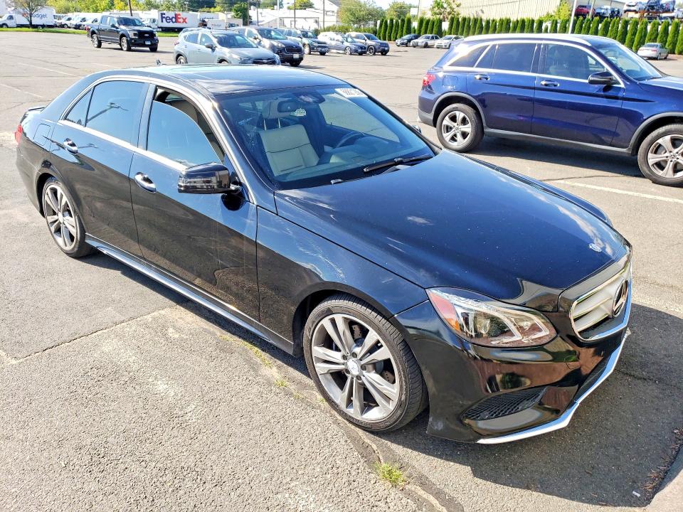 Photo 4 from auction – 2016 MERCEDES-BENZ E with VIN WDDHF8JB7GB189038