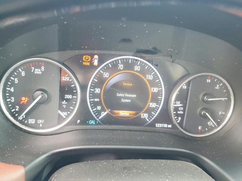 Photo 9 from auction – 2018 BUICK ENCLAVE with VIN 5GAERDKW3JJ251578