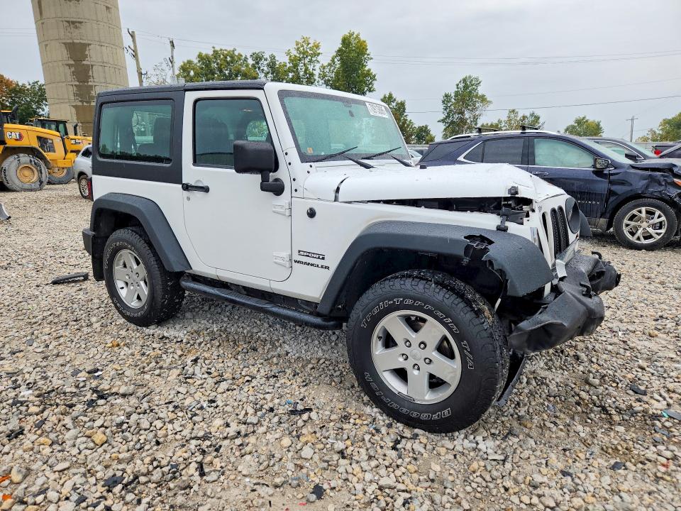Фото 4 с аукциона – 2012 JEEP WRANGLER с VIN 1C4AJWAGXCL285048
