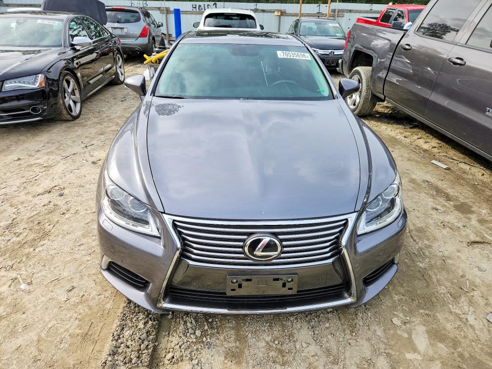 Foto 5 de la subasta – 2014 LEXUS LS con VIN JTHCL5EF6E5021247