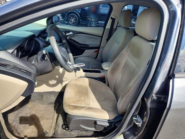 Photo 7 from auction – 2017 FORD FOCUS with VIN 1FADP3F22HL236656