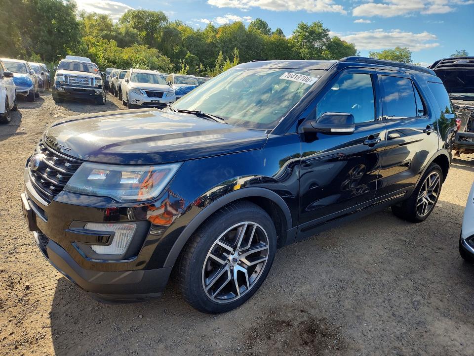 FORD EXPLORER 2017 with VIN 1FM5K8GT7HGA52366 - Photo from auction