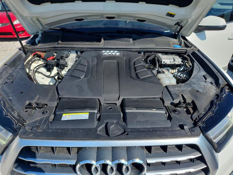 Фото 12 с аукциона – 2019 AUDI Q7 с VIN WA1LAAF71KD001622
